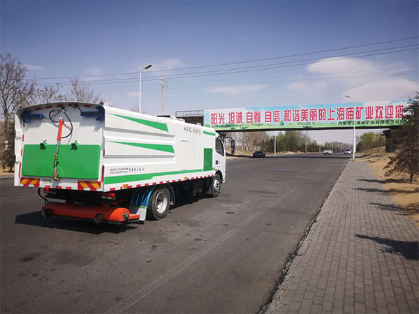 路面干洗干式吸尘车